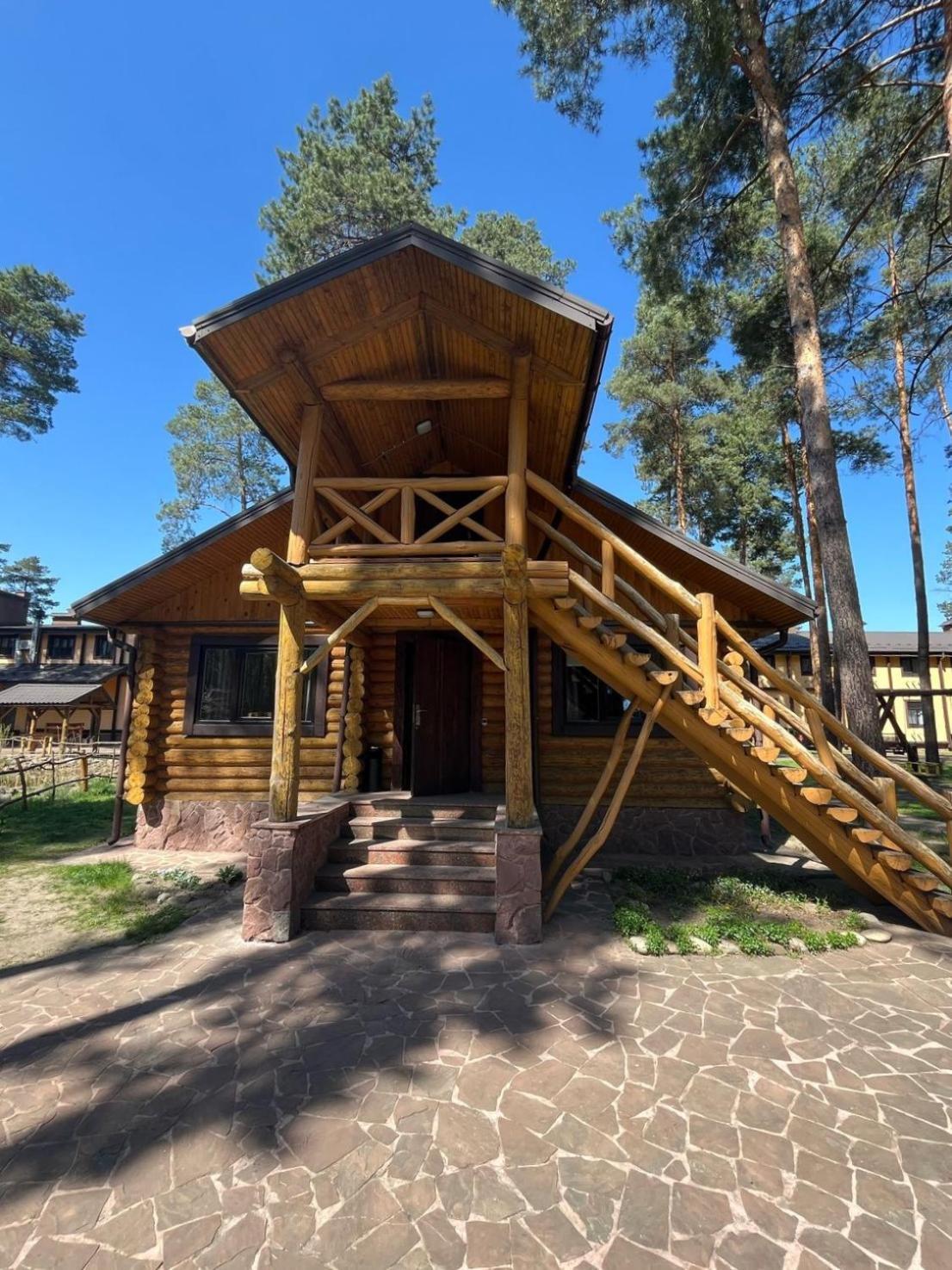 Carivka Hotel Buitenkant foto
