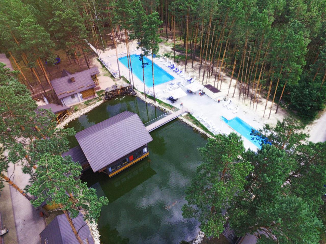Carivka Hotel Buitenkant foto