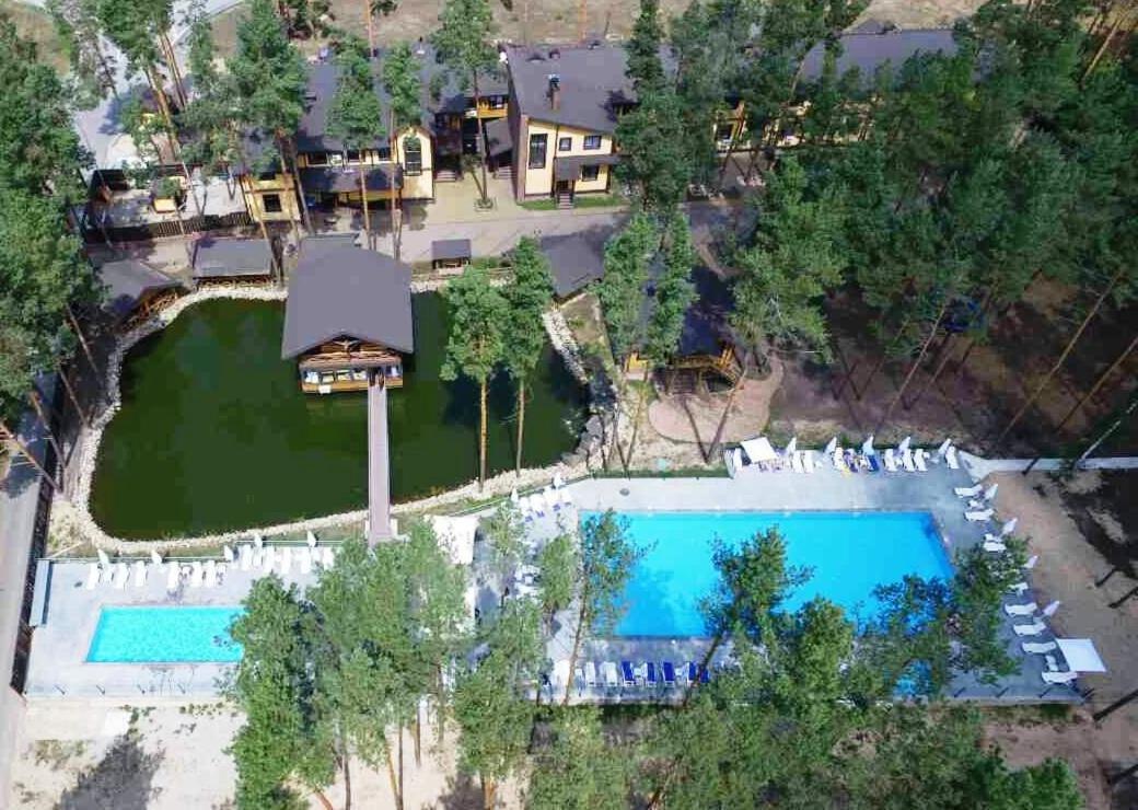 Carivka Hotel Buitenkant foto